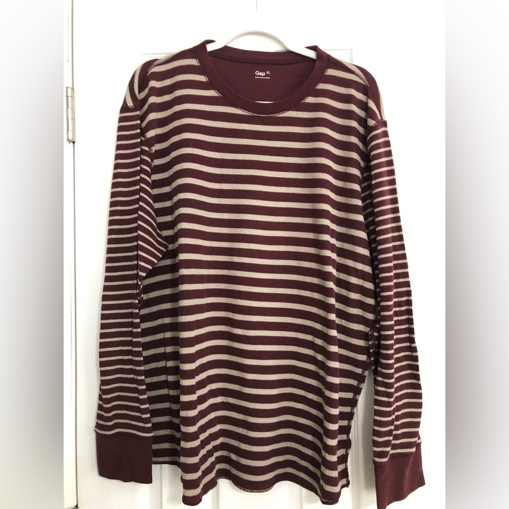 GAP waffle knit crewneck Men's Long Sleeve Maroon and Beige Striped Shirt XL y2k